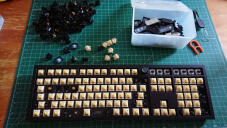 Silk POM / OUTEMU